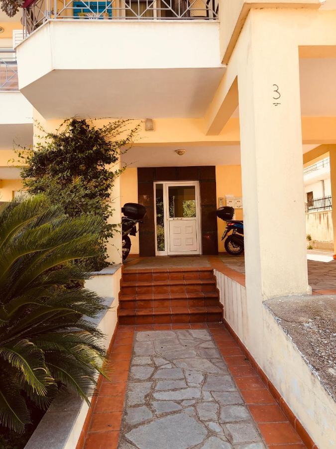 Steel & Oak Vintage Apartments كافالا المظهر الخارجي الصورة