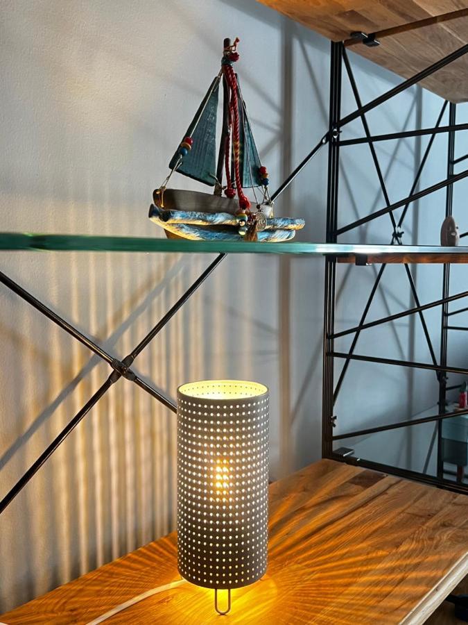 Steel & Oak Vintage Apartments كافالا المظهر الخارجي الصورة