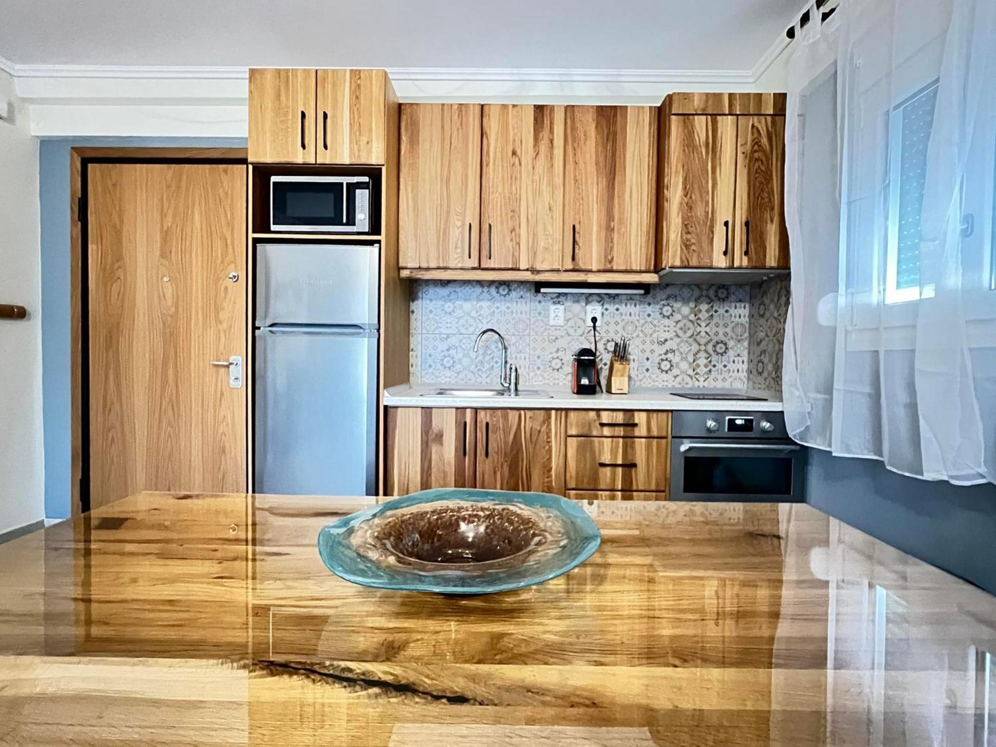 Steel & Oak Vintage Apartments كافالا المظهر الخارجي الصورة